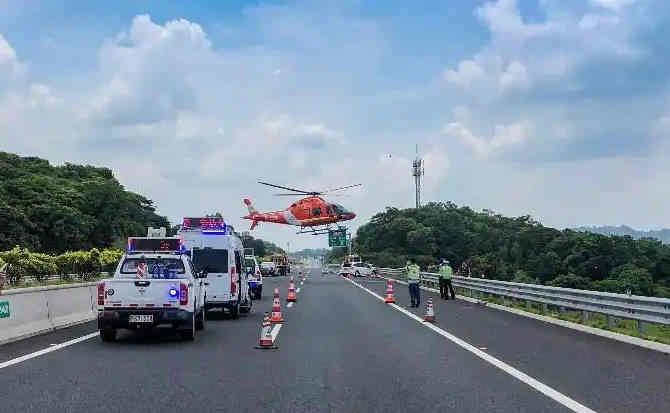 无棣高速公路汽车救援案例
